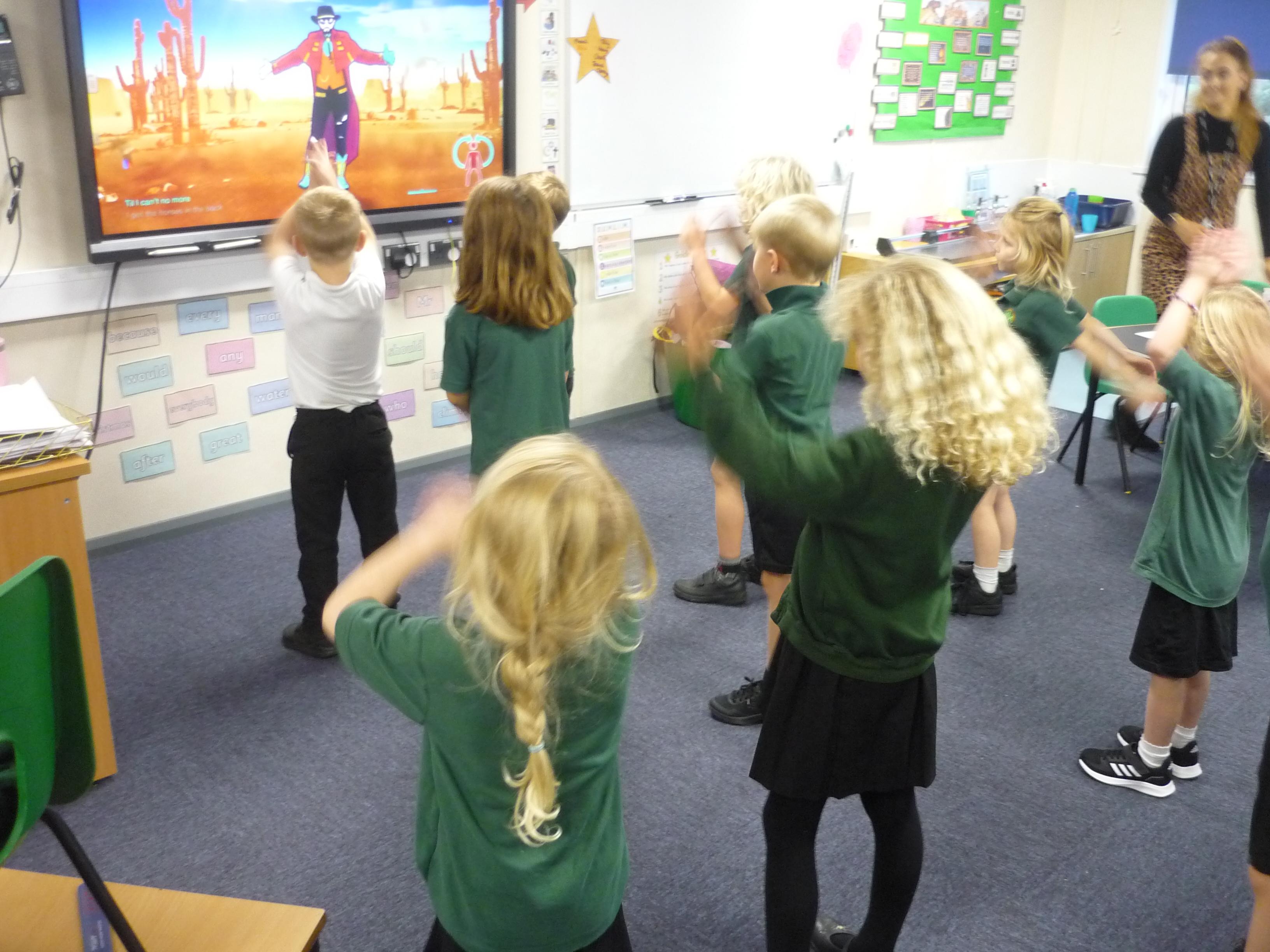 Just dancers in full flow.